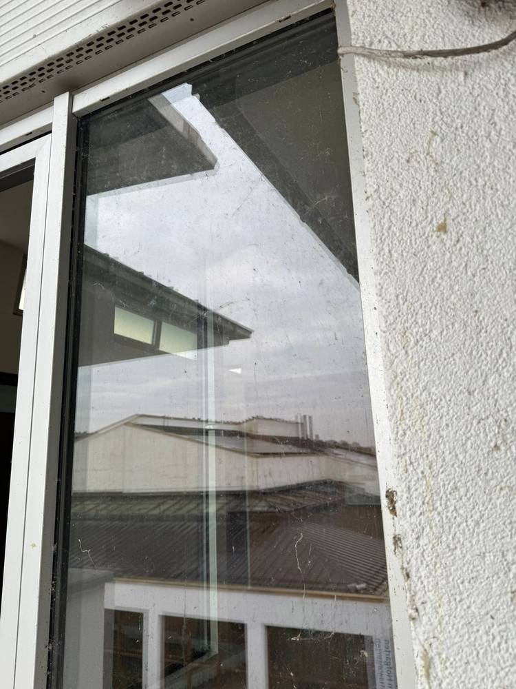 Vorher: verschmutzte Fenster